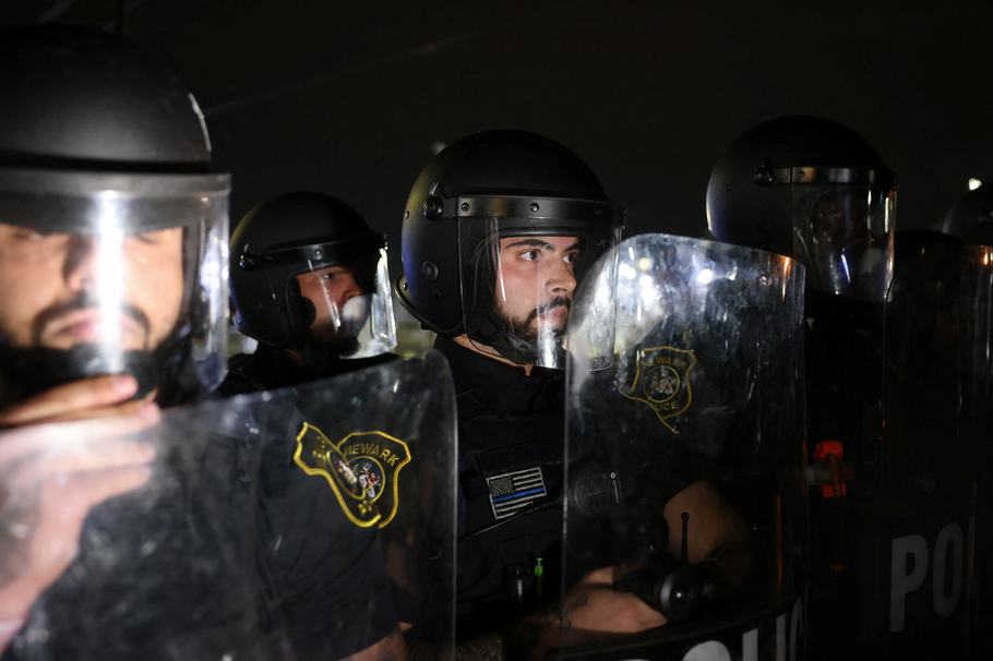 REUTERS / CAITLIN OCHS
