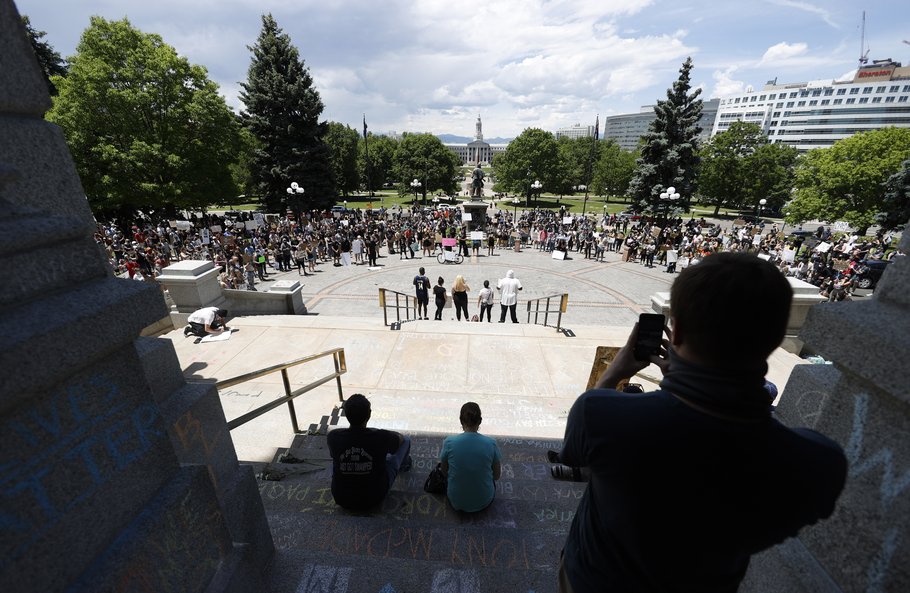 AP Photo/David Zalubowski