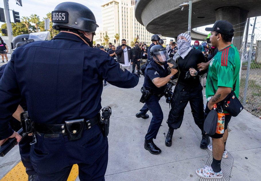 AP Photo/Jill Connelly