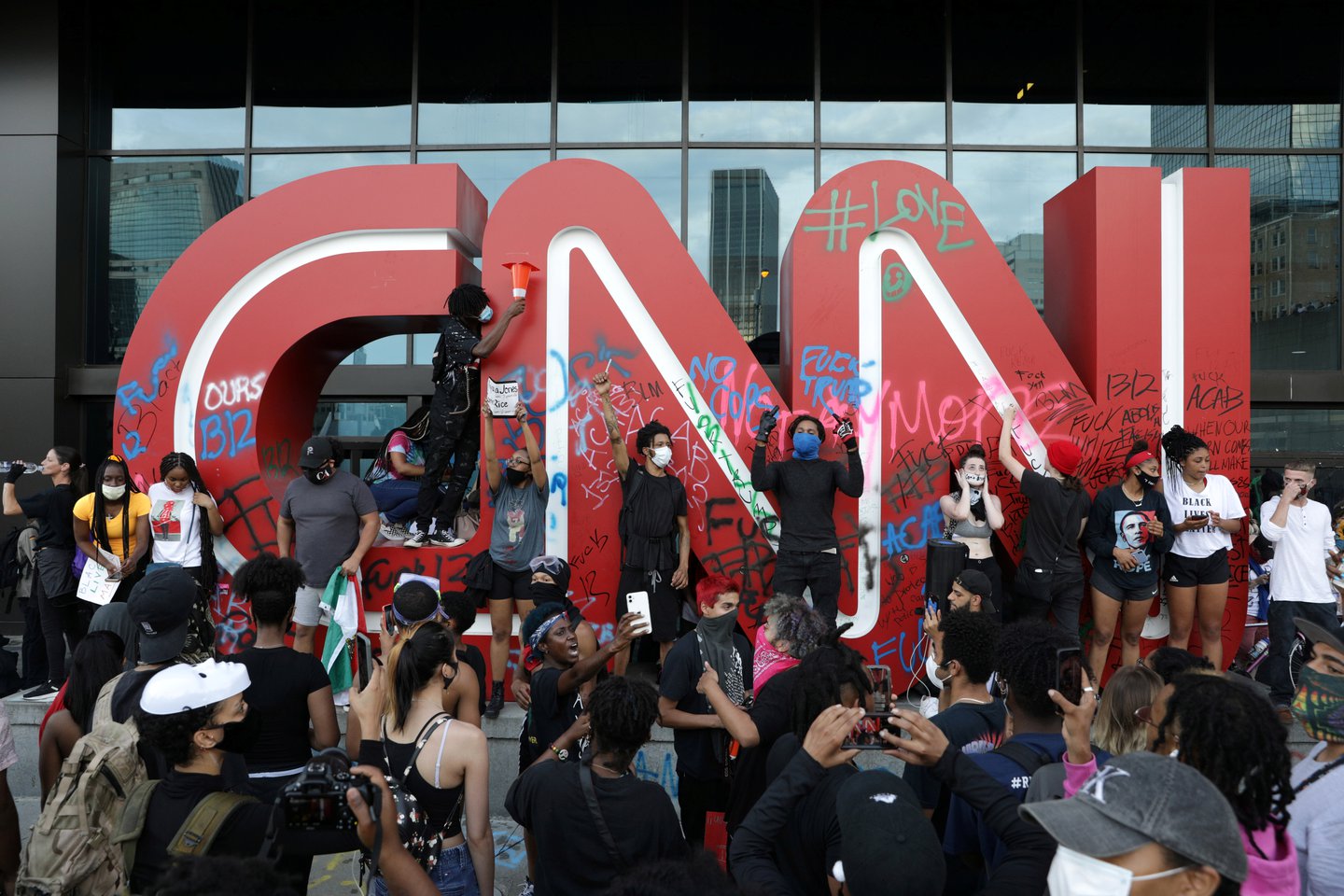 CNN_ATL_equip damage.JPG